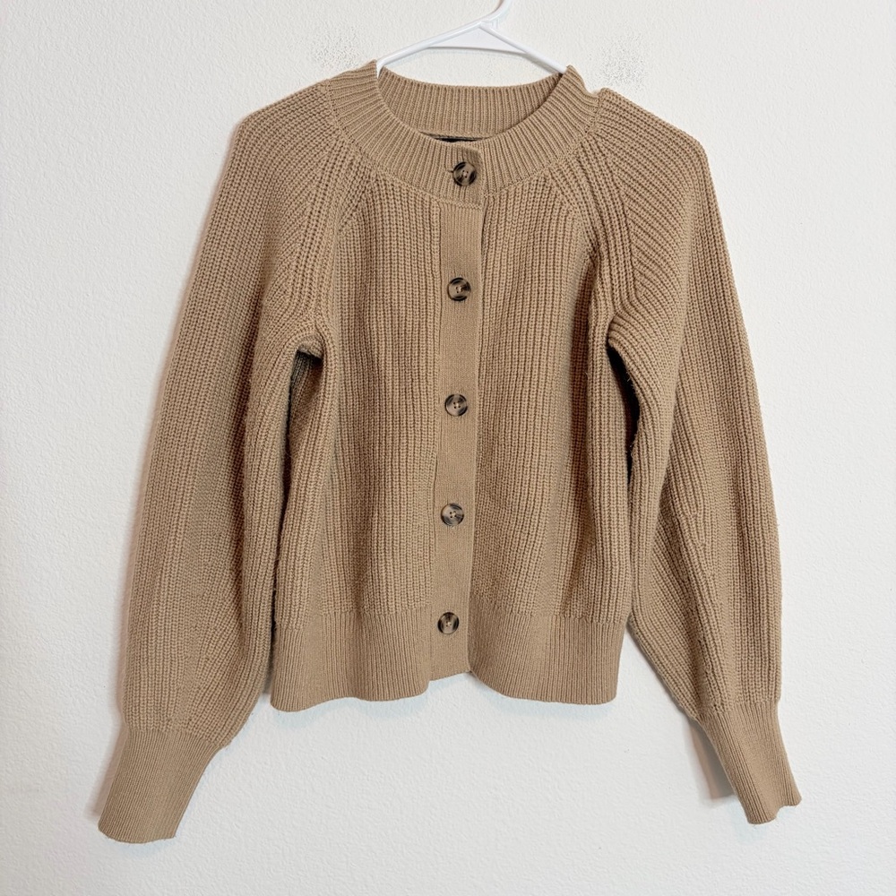 Banana Republic Camel Tan Knit Button Front Crewneck Cardigan Sweater